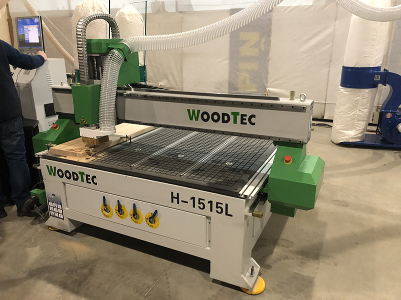 Фрезерно-гравировальный станок с чпу WoodTec H 1515L