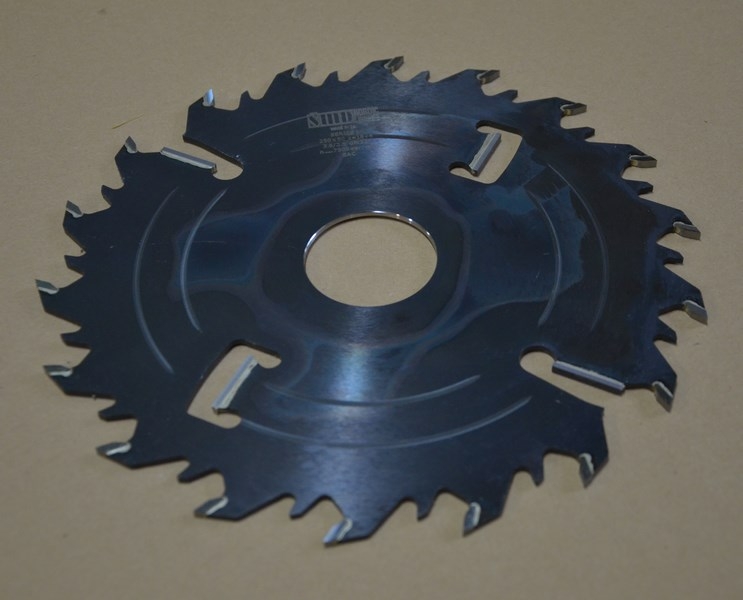 Пила дисковая 550 x 50 x 5,5/3,5 Z = 18 + 6 PI-130 SMD Series 1