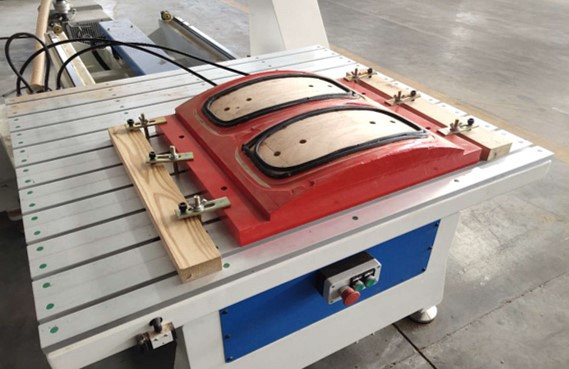 Четырехосевой обрабатывающий центр QUADRO TEOS 4X