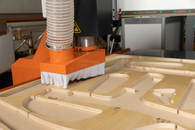 Фрезерно-гравировальный станок с ЧПУ Filato Optima 1325 MTV-E