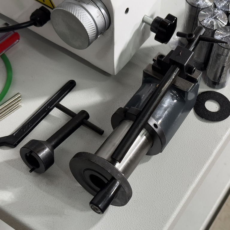 Заточной станок AURA ZM-25 PRO (70025300)