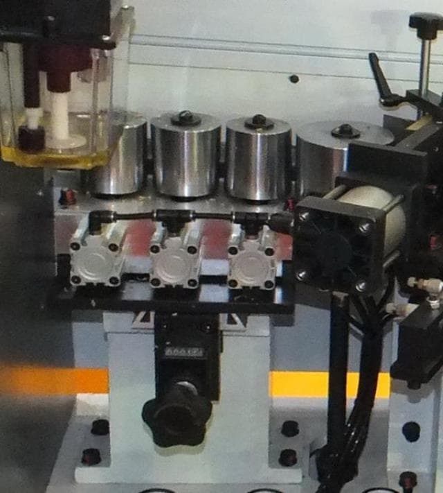 Кромкооблицовочный автоматический станок LTT HH-505R