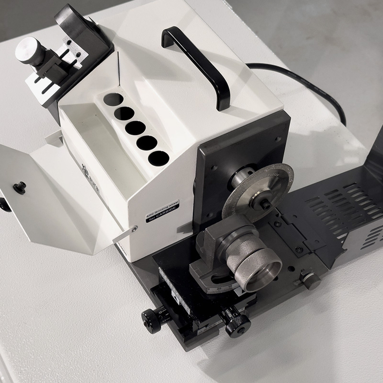 Отрезной станок для инструмента AURA ZM-X4 (72504000)