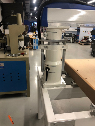 Станок торцовочный EcoWood М 900