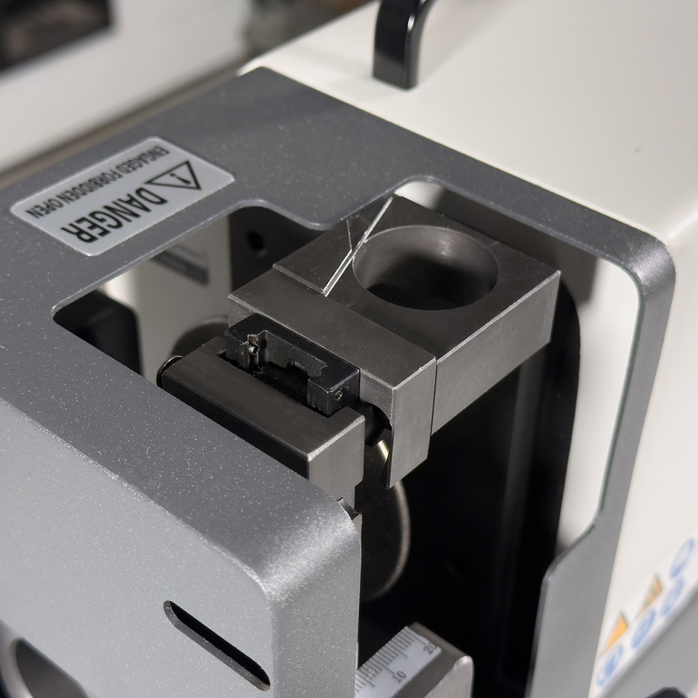 Cтанок для заточки метчиков AURA ZM-Y3C (74103000)