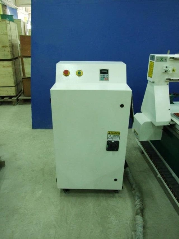 Фрезерный станок с чпу LTT-P1325В (SD)