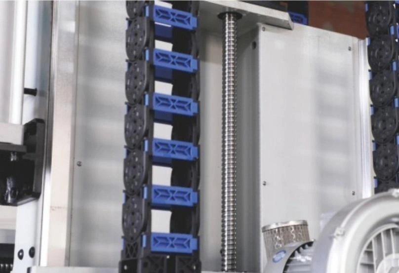 Пятиосевой обрабатывающий центр с ЧПУ JUNRAN JR-1218-4x4T