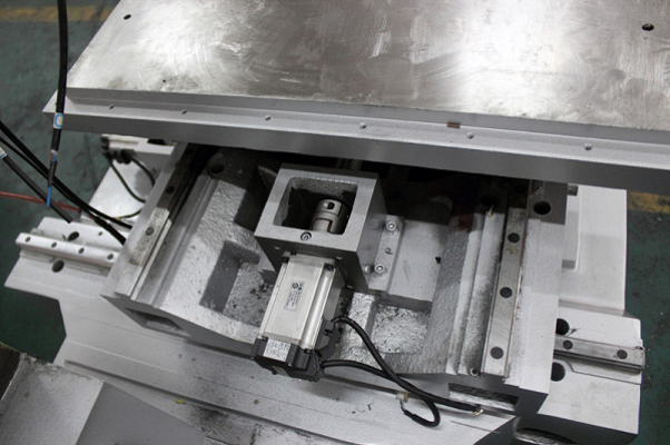 Проволочно-вырезной электроэрозионный станок Kingred KD400