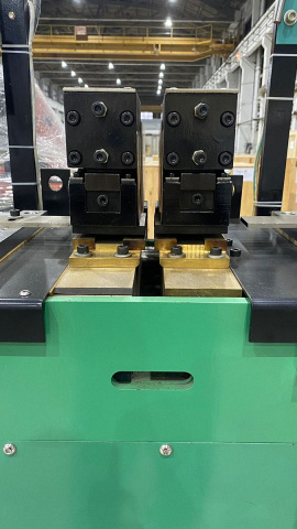 Аппарат для сварки ленточных пил IRONMAC DR-IV-27