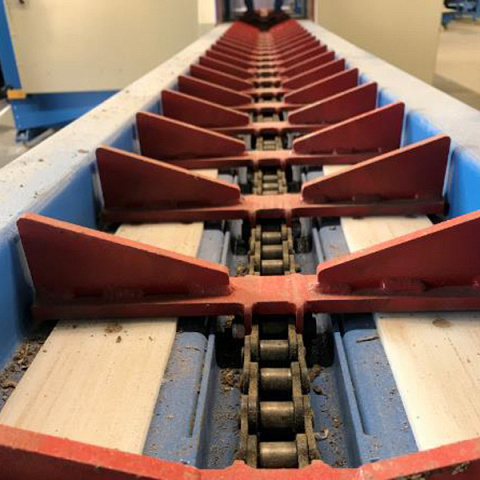 Автоматический торцовочный станок для бревен Walter PK-1300