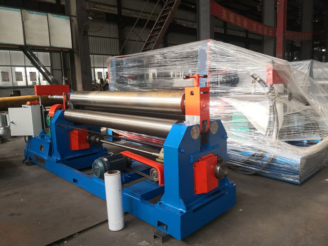 Трехвалковая электромеханическая машина IRONMAC MPR 6-1500