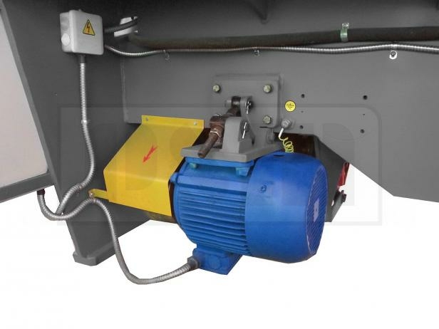 Ножницы гильотинные пневмомеханические Н3418А