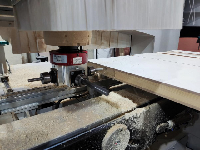 Универсальные обрабатывающие центры с ЧПУ Beaver UNIVERSAL-M TPA