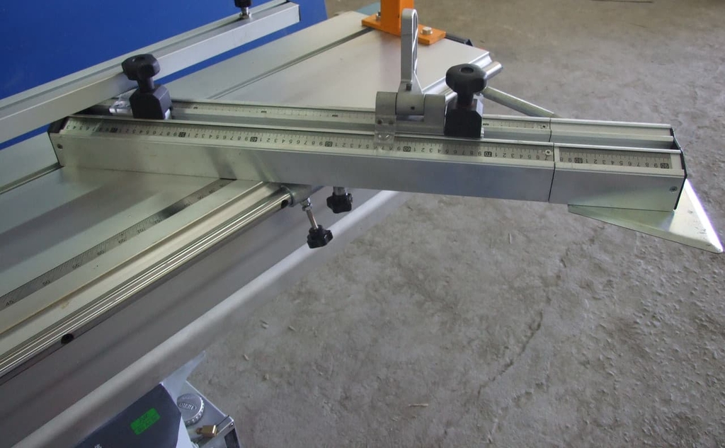 Форматно-раскроечный станок LTT MJ6132D (BoAnNi)