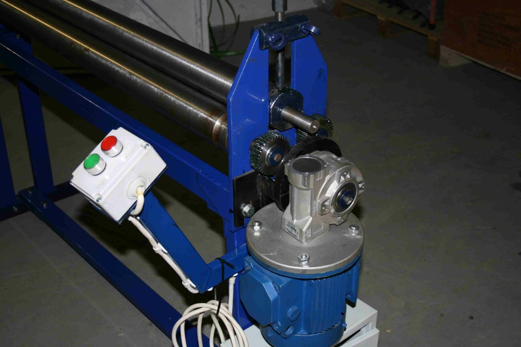 Станок вальцовочный электромеханический ВЭМ-1/1250