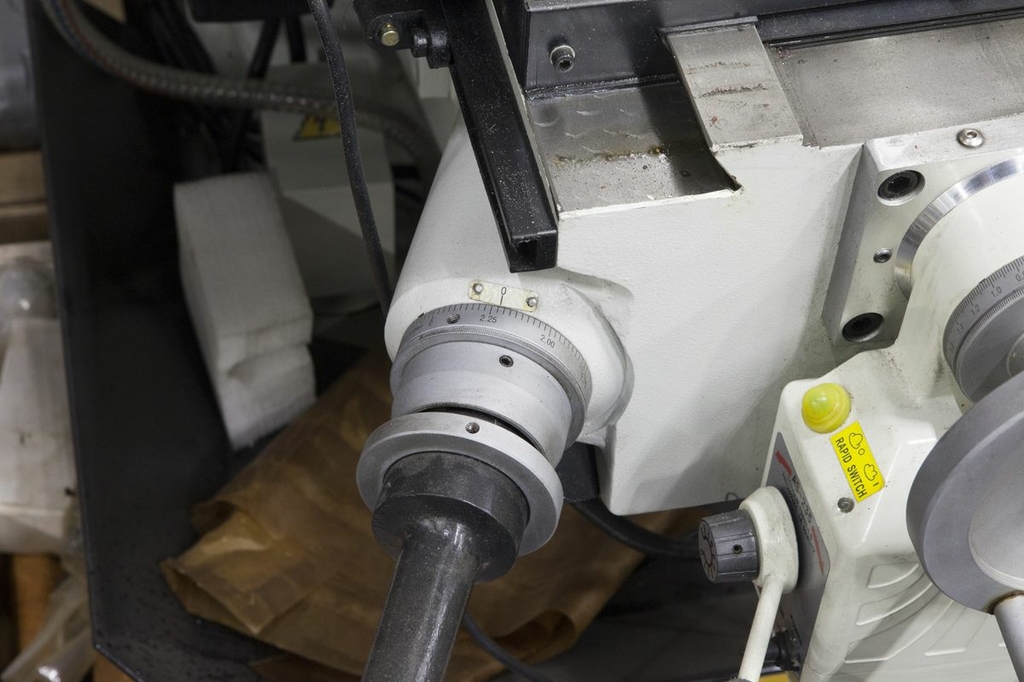 Универсально-фрезерный станок STALEX MUF65 DRO