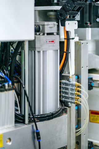 Сверлильно-присадочный центр с ЧПУ Nanxing NСB612DL