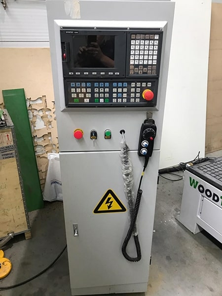 Фрезерно-гравировальный станок с чпу WoodTec VA 2030 4-axis