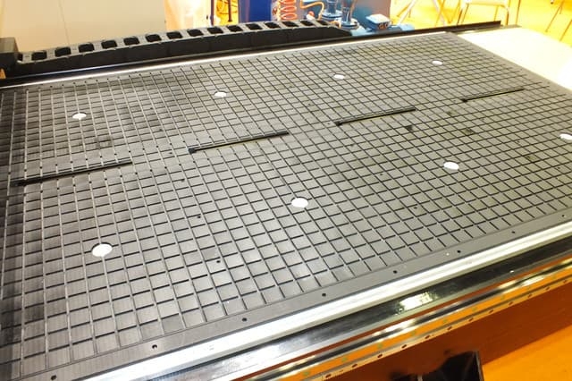 Фрезерный станок с чпу LTT-G1325C (GDL)