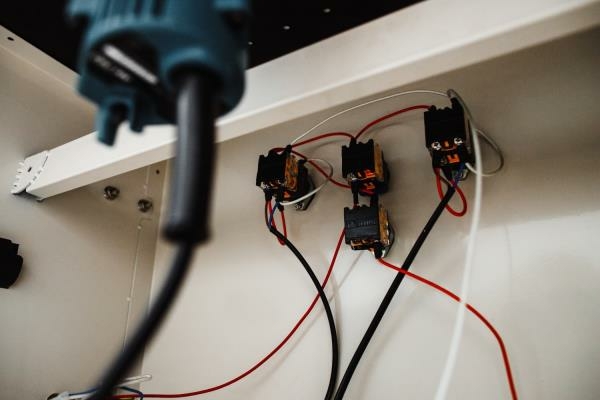 Кромкофрезерный станок Krom TRIMM 700