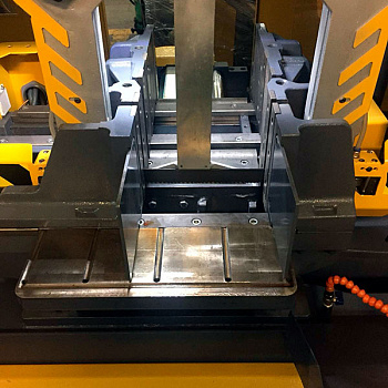 Автоматический ленточнопильный станок KESMAK KMS 350