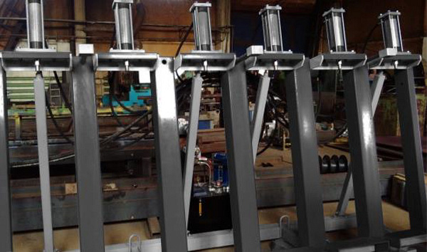 Пресс гидравлический для бруса IRONMAC Press 200/4 HM