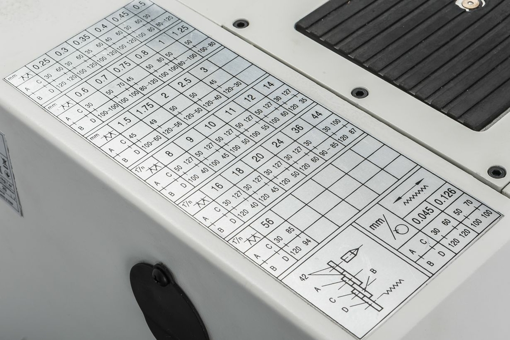 Настольный токарный станок по металлу JET BD-8A DRO (50000548M)