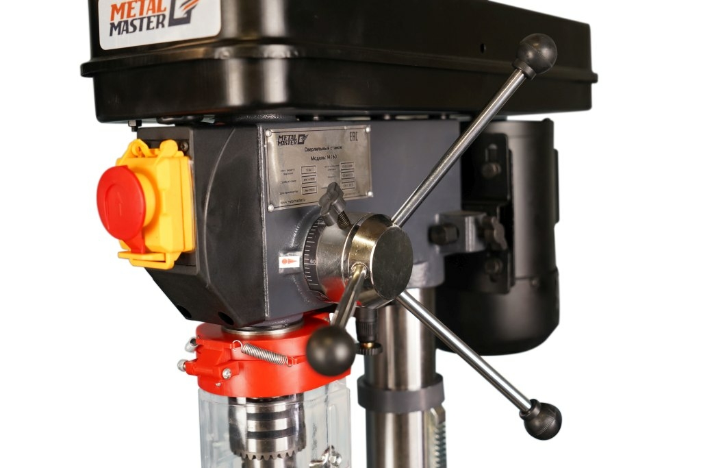 Вертикальный сверлильный станок Metal Master M16D
