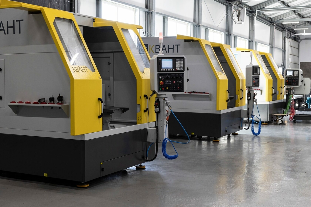 Вертикальный фрезерный центр КВАНТ MG-1 (производства Россия)