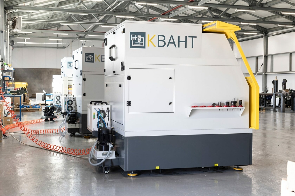 Вертикальный фрезерный центр КВАНТ MG-1 (производства Россия)