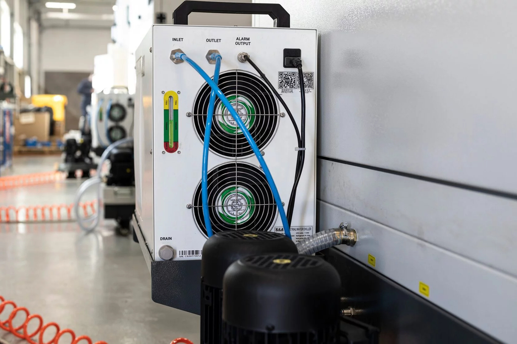 Вертикальный фрезерный центр КВАНТ MG-1 (производства Россия)