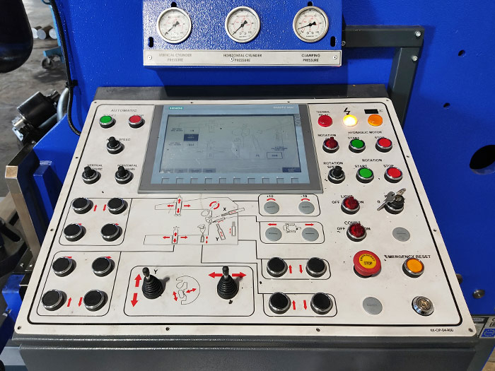 Кромкогибочная машина для отбортовки кромки днищ BFM35xD