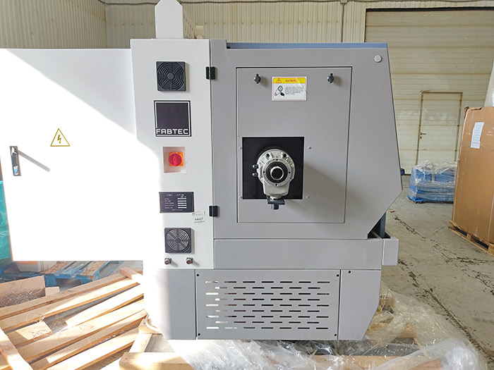 Токарный станок CK6136/1000 с плоской станиной с ЧПУ Siemens 808D