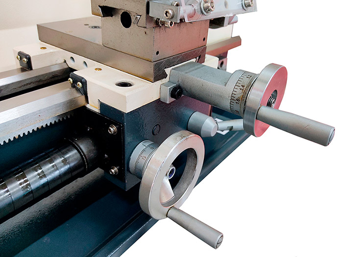 Токарный станок FML 210х400 V с плавной регулировкой скорости (УЦЕНКА)