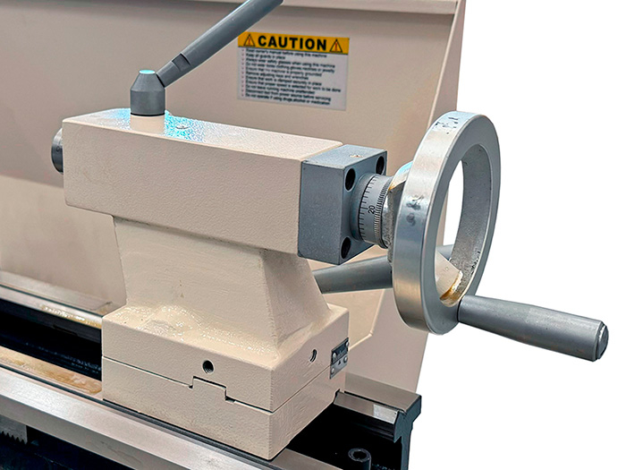 Токарный станок FML 250х550 V с плавной регулировкой скорости