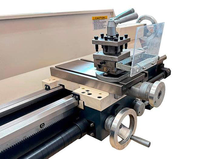 Токарный станок FML 250х550