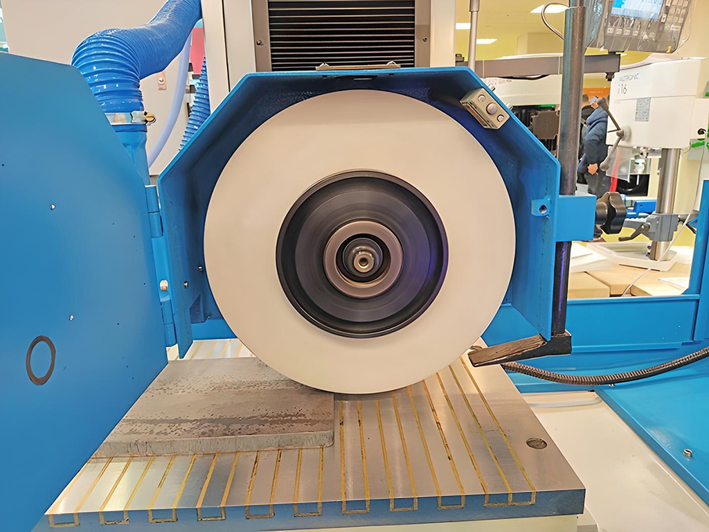 Плоскошлифовальный станок SGA40100AHD