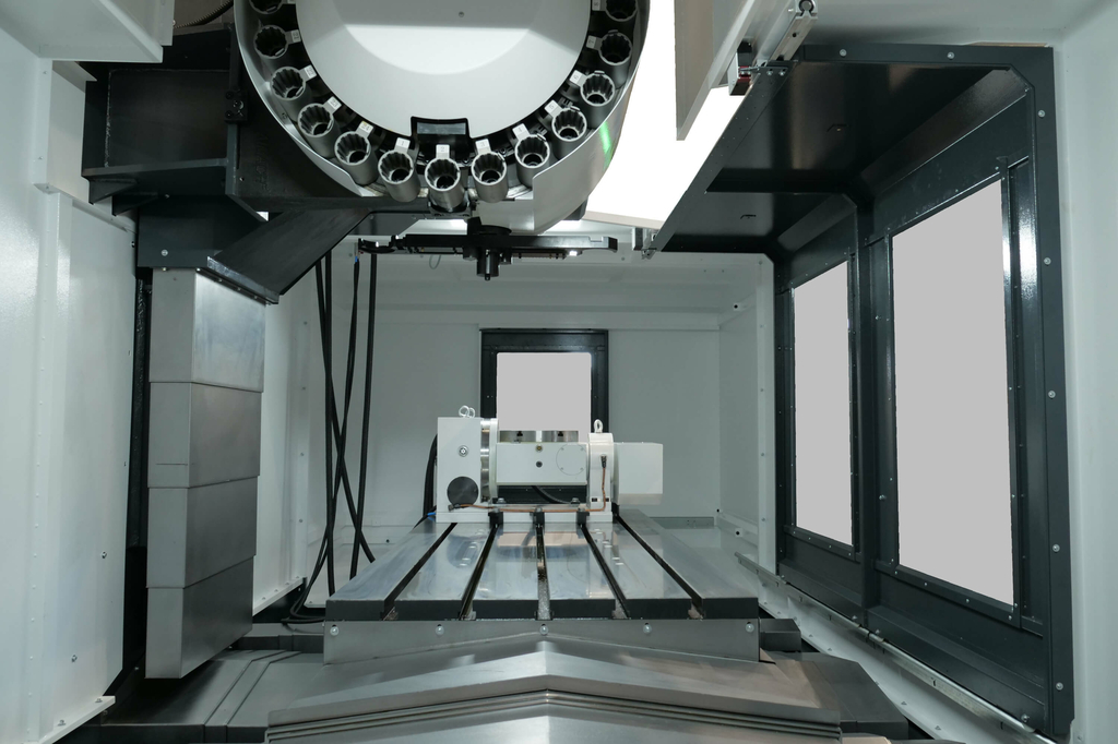 Вертикальный обрабатывающий центр ФС180МФ3