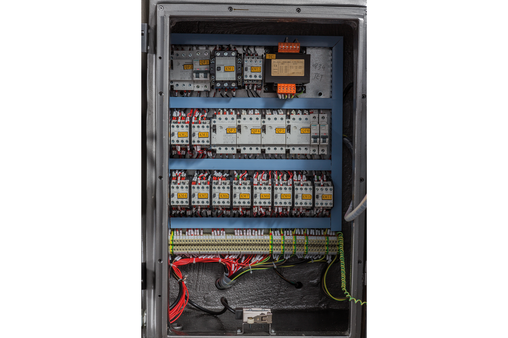 Универсальный фрезерный станок Jet JMD-1452TS DRO (ITA1452TS)