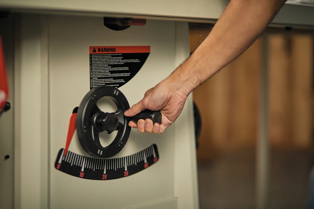 Циркулярная пила Jet JPS-10TSL-M 230 В (725000K-RU)