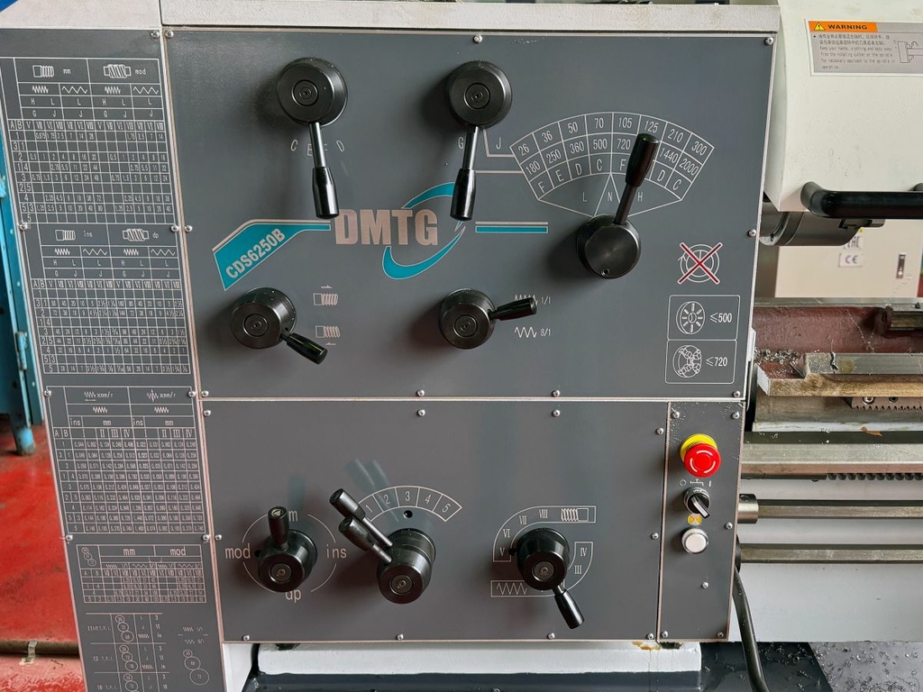 Токарный станок Dmtg CDS6250B/1000 с УЦИ