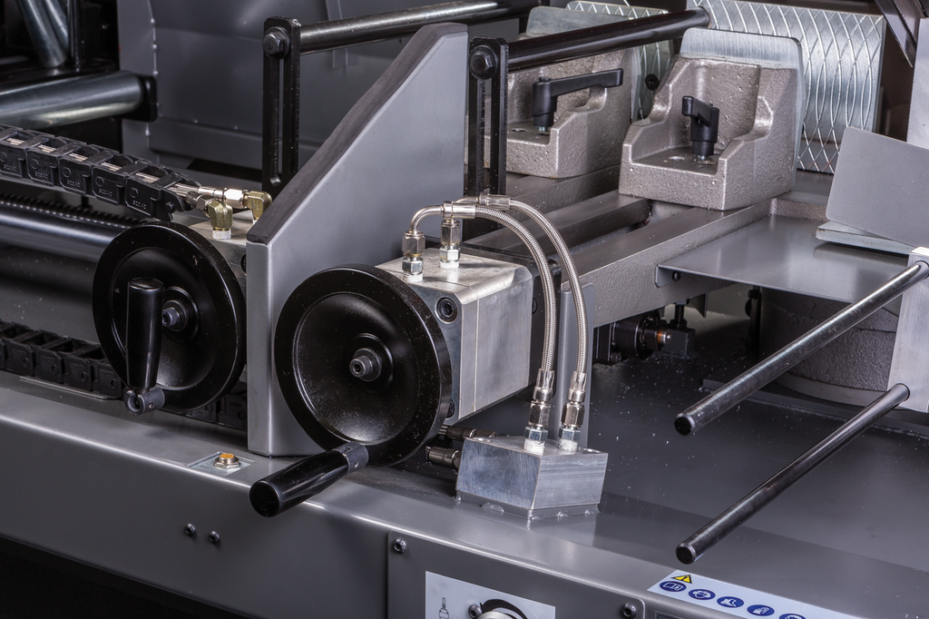 Ленточнопильный станок с ЧПУ Jet MBS-1012CNC (50000362T)