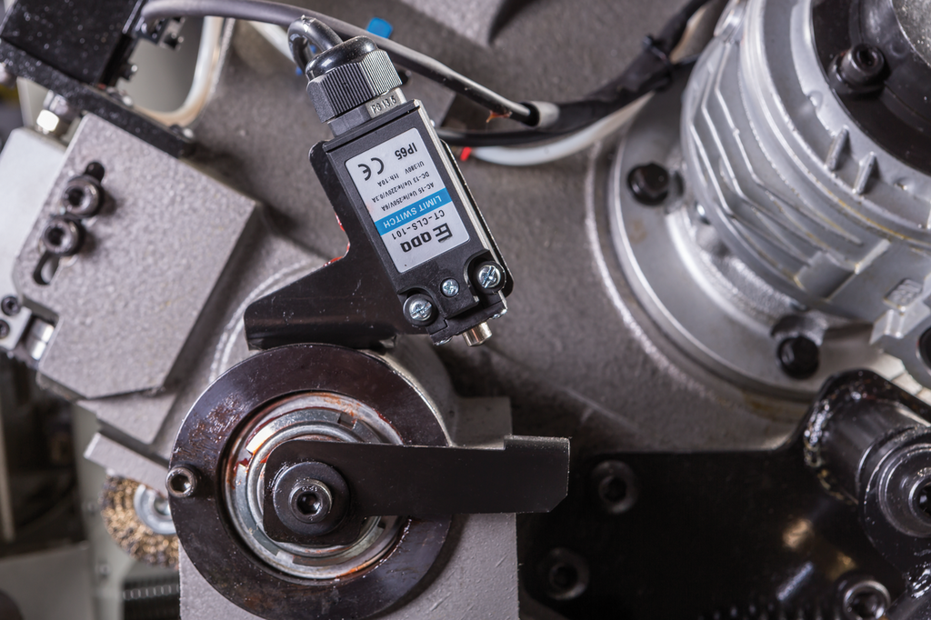 Ленточнопильный станок с ЧПУ Jet MBS-1012CNC (50000362T)