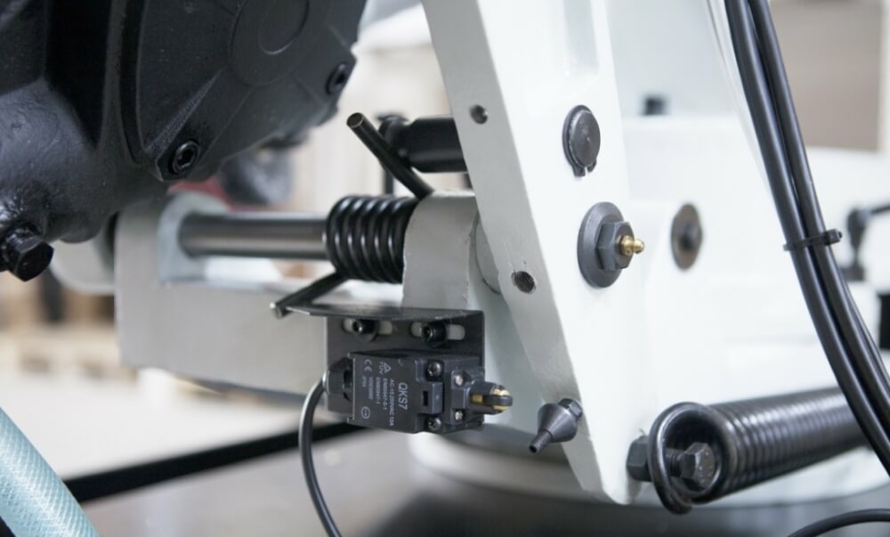 Станок ленточнопильный с гидроразгрузкой Stalex BS-1018R (388116)