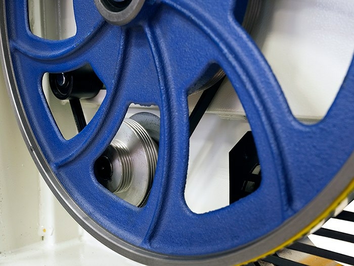 Профессиональный ленточнопильный станок 10-326