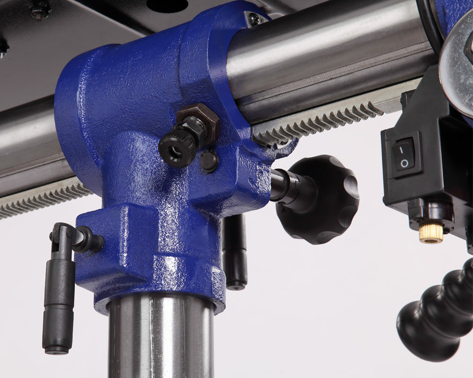 Сверлильный станок BELMASH RDP430-16/380 (600 Вт, 400 В) (S242B)