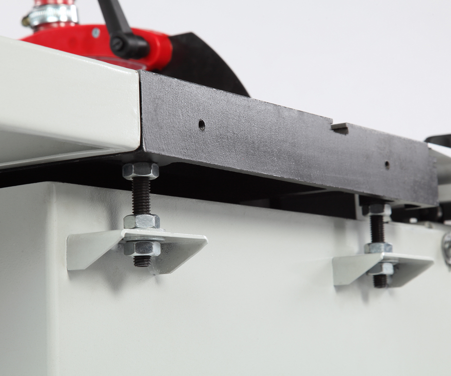 Станок круглопильный с подвижным столом BELMASH TS-250ST1000/400 (S193A)