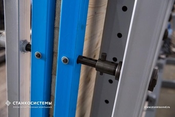 Пресс гидравлический SL — PK с механическими прижимами для изготовления паркетной доски