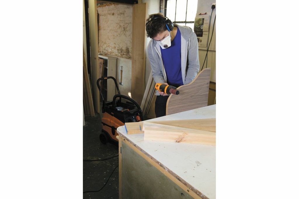 Triton TSPSP650 Осциляционно-шпиндельная шлифовальная машина 230В (TR461011)