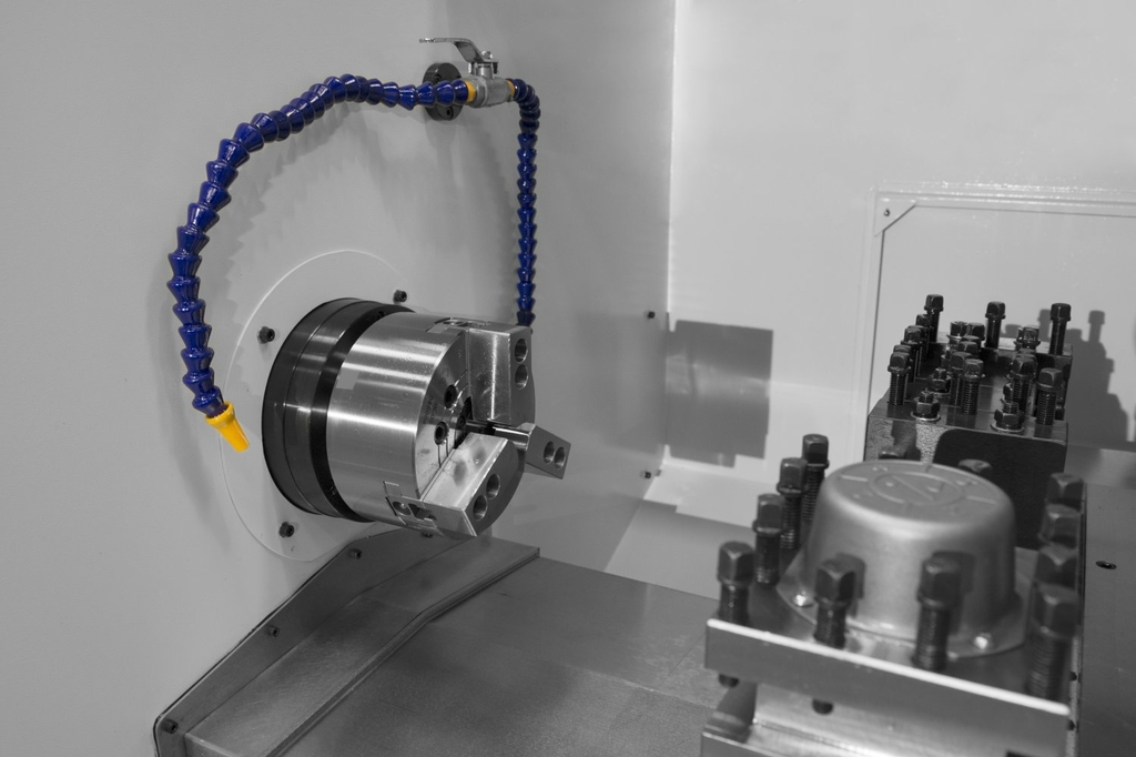 Токарный станок с ЧПУ ТС1616Ф3